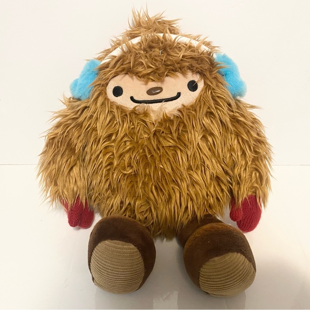 Vancouver Olympics 2010 Plush Mascot Quatchi Sasquatch Red Mittens Stuffed 13”